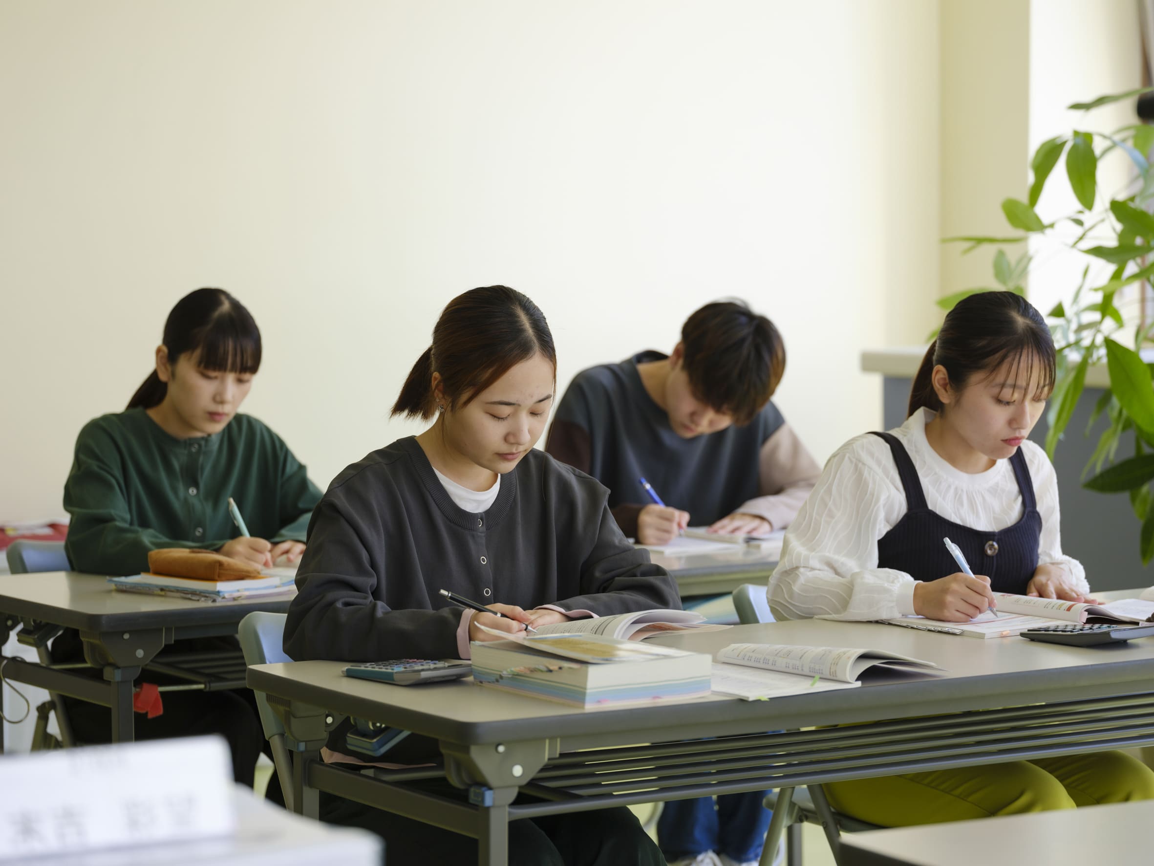 九州医学技術専門学校